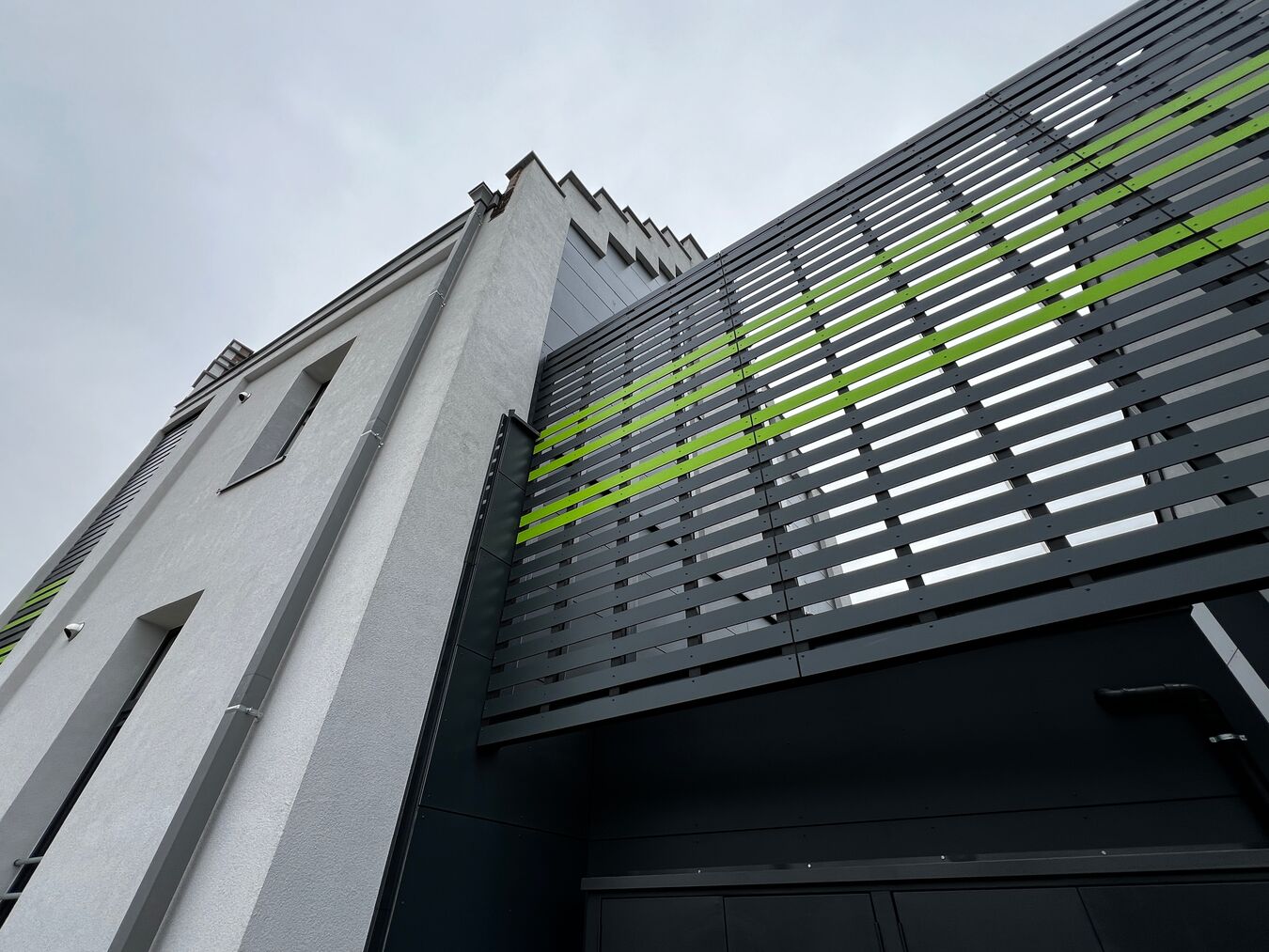 REHABILITATION d'une ANC. GENDARMERIE en 8 LOGEMENTS PUBLICS