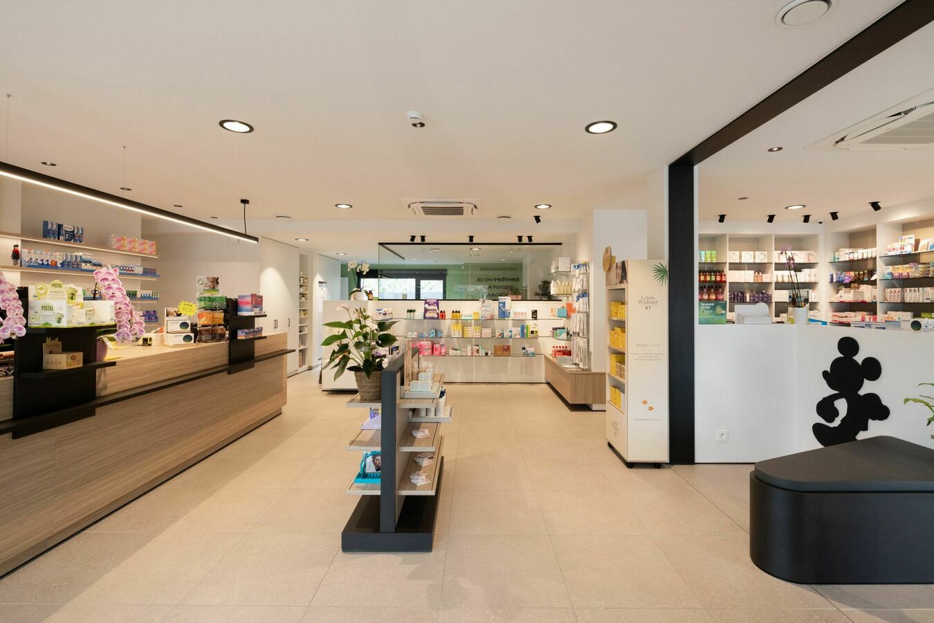 TRANSFORMATION d'une PHARMACIE